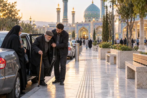 مسیر مناسب سالمندان از پارکینگ تا شاهچراغ