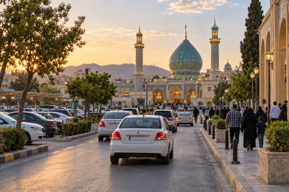 پارکینگ نزدیک شاهچراغ شیراز